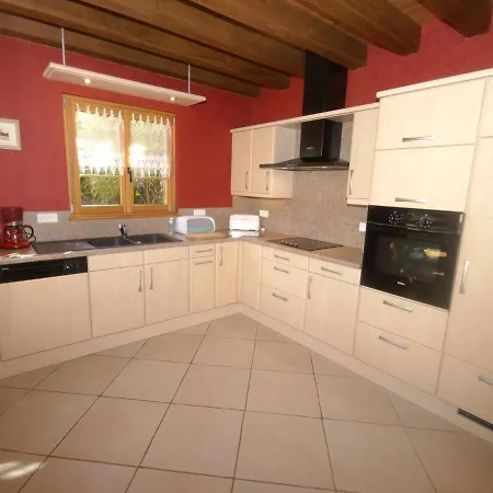 Tranquil Holiday In With Terrace *